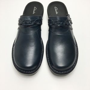 Clark’s Women’s Leather Clogs NWOT